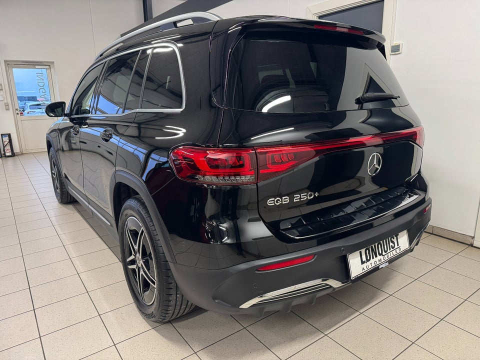 Mercedes EQB250+ AMG Line 5d