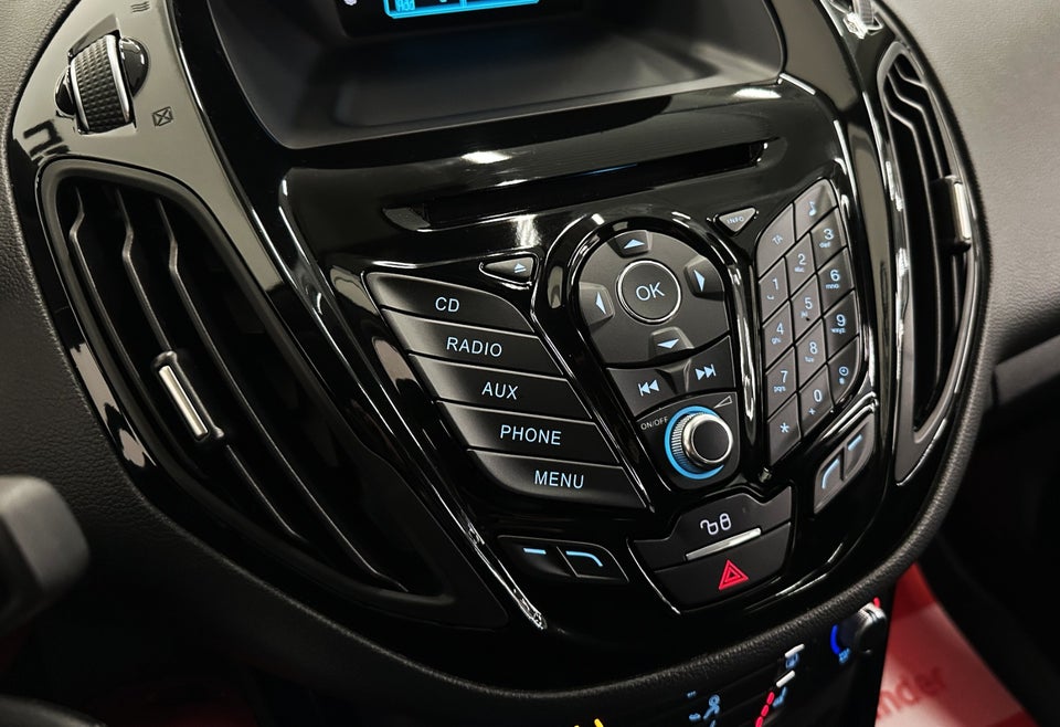 Ford B-MAX 1,0 SCTi 100 Titanium 5d