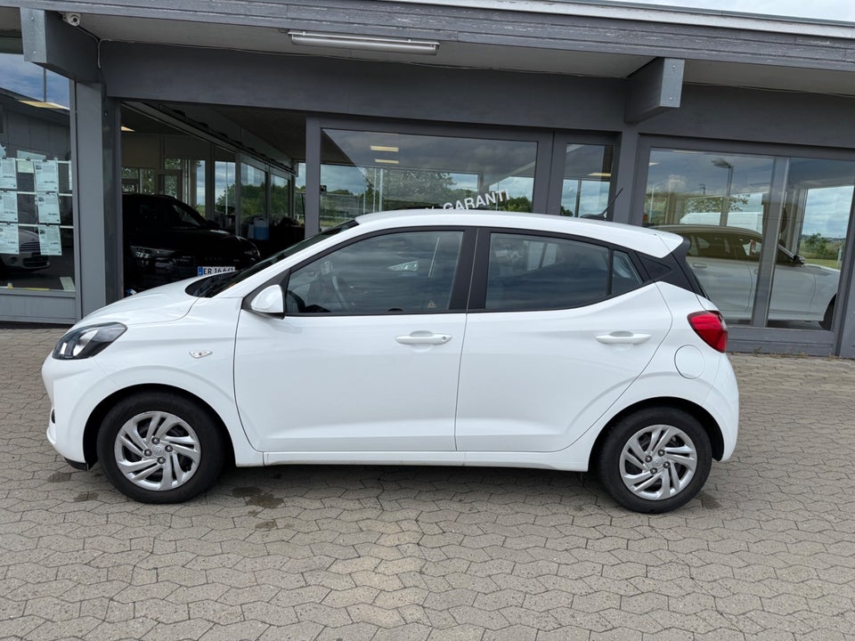 Hyundai i10 1,0 MPi Essential AMT 5d