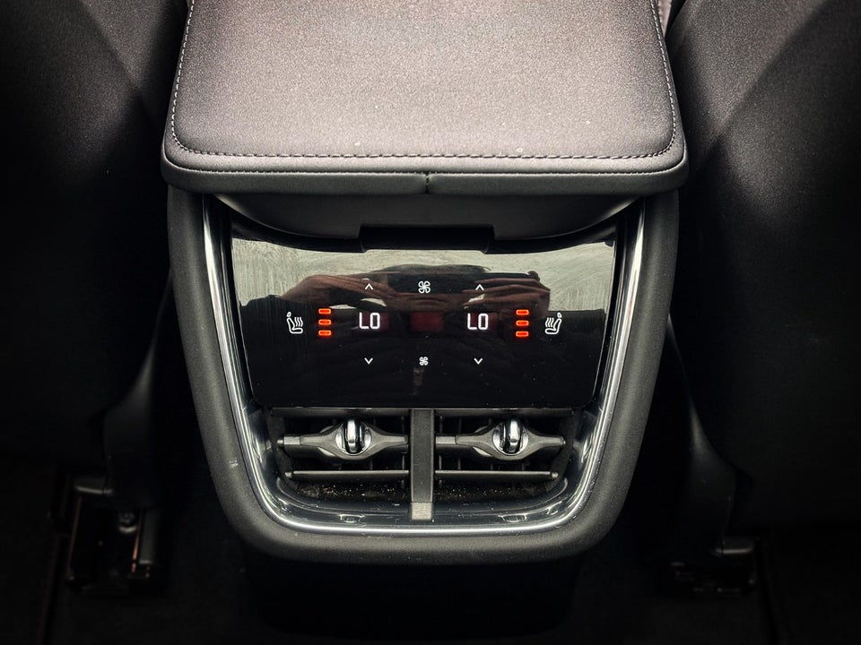 Volvo EX90 Plus 7prs 5d