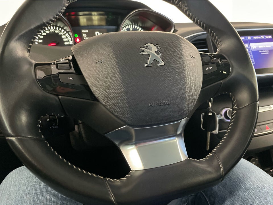 Peugeot 308 1,6 BlueHDi 120 Allure Sky SW 5d