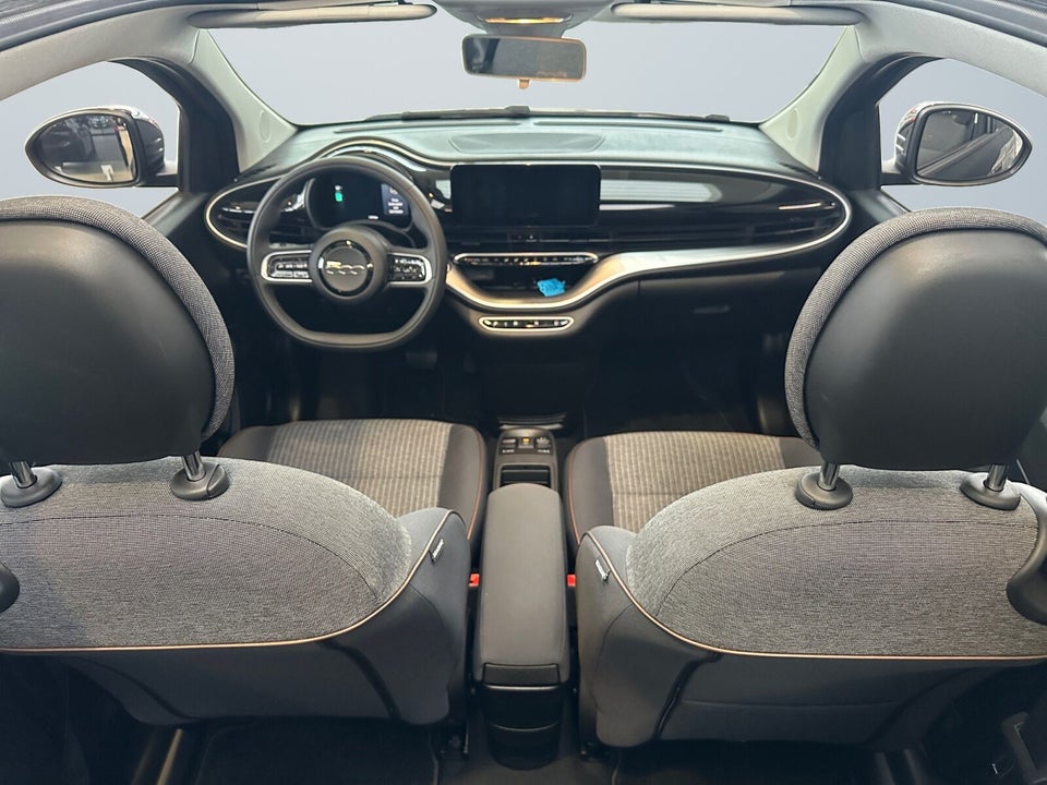 Fiat 500e 42 Icon Cabrio 2d