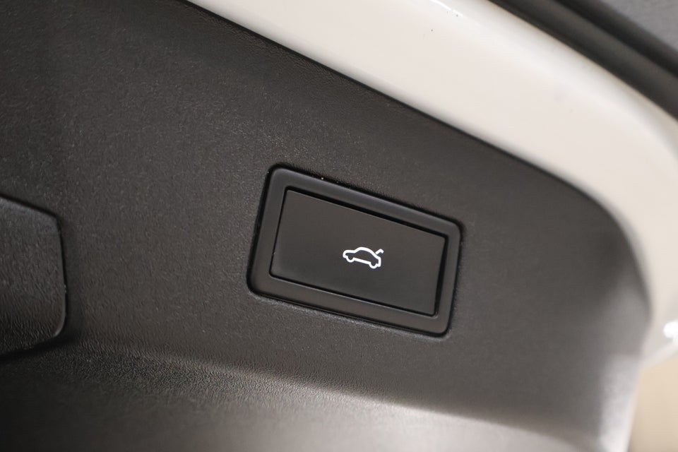 VW ID.4 77 Style 4Motion 5d