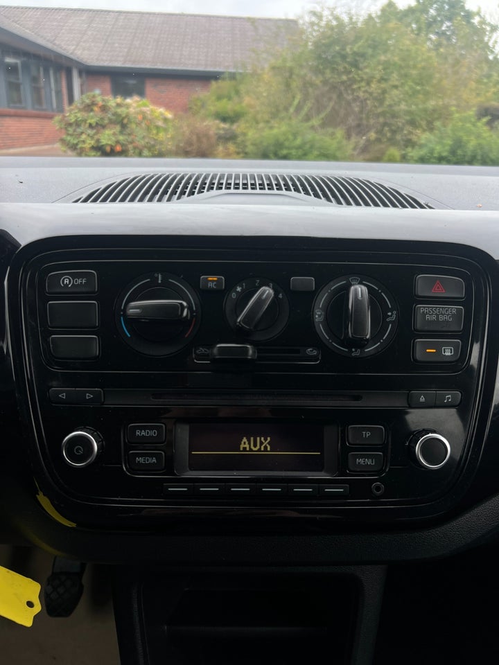 VW Up! 1,0 75 Move Up! 5d