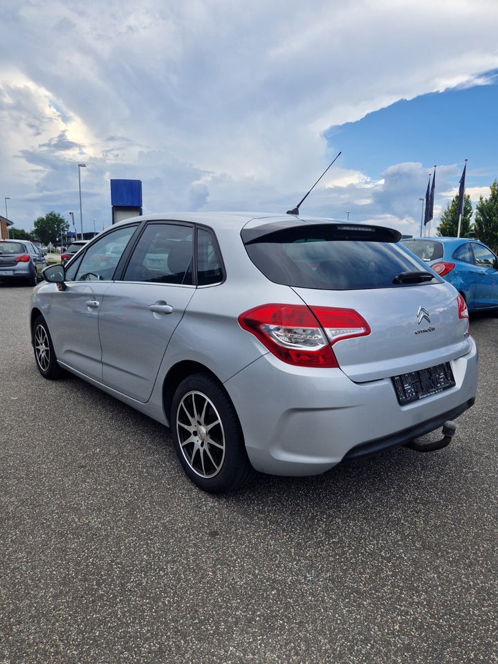 Citroën C4 1,6 HDi 112 Seduction 5d
