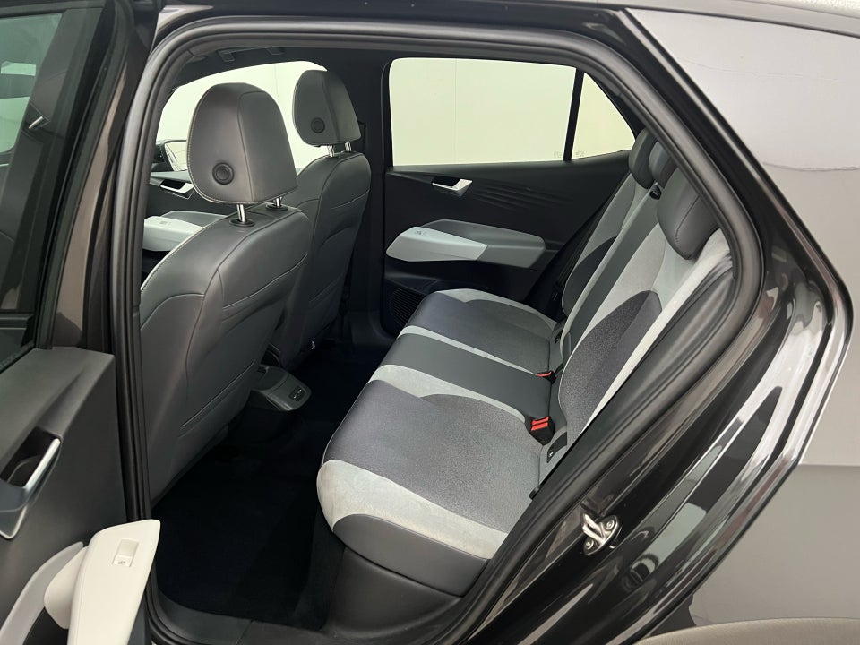 VW ID.3 58 Pro Performance Family 5d