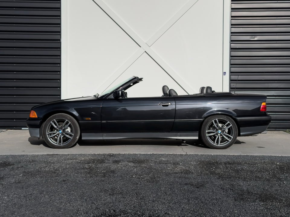BMW 328i 2,8 Cabriolet aut. 2d