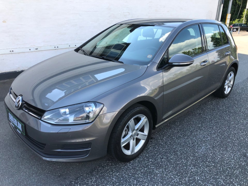 VW Golf VII 1,2 TSi 105 Trendline BMT 5d