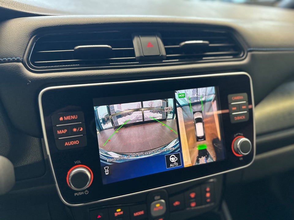 Nissan Leaf 40 Tekna 5d