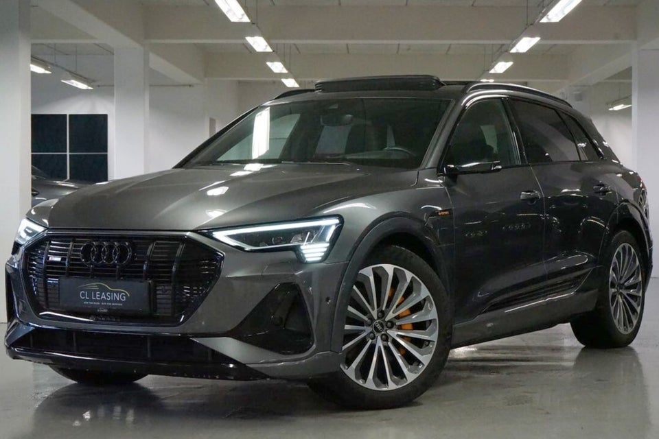 Audi e-tron 55 S-line quattro 5d