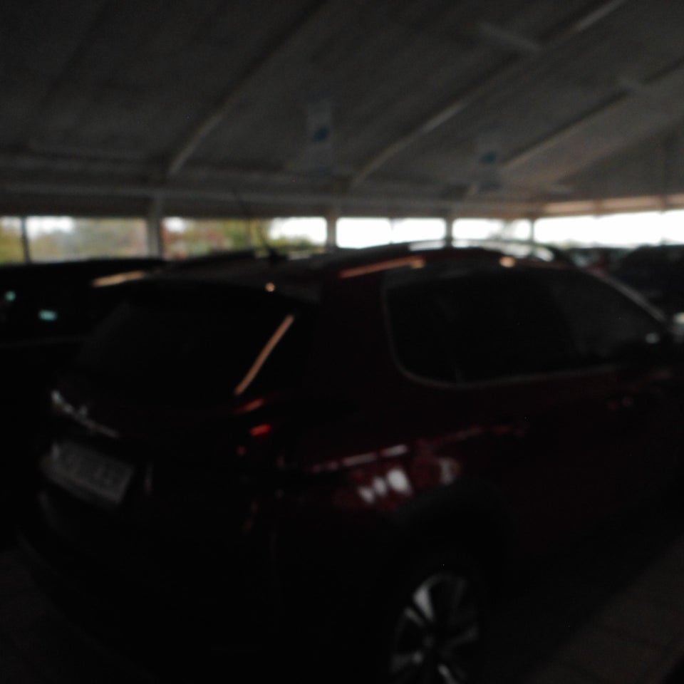 Peugeot 2008 1,5 BlueHDi 100 Allure Sky 5d
