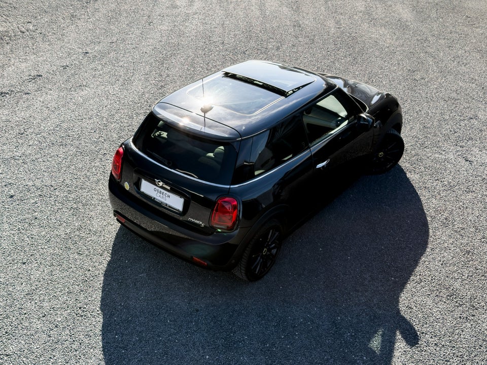 MINI Cooper SE Maximise 3d