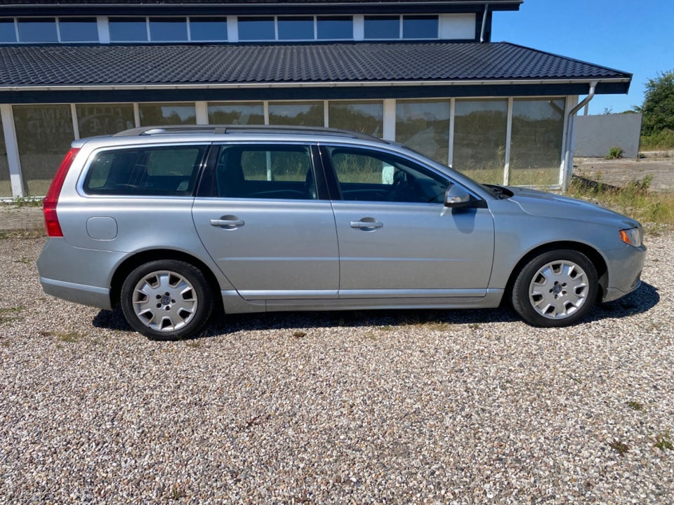 Volvo V70 1,6 D DRIVe Summum 5d