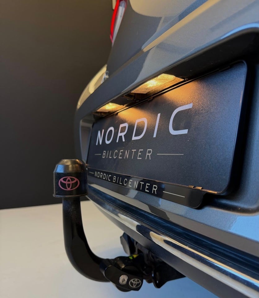 Toyota Auris 1,8 Hybrid H2 Comfort CVT 5d