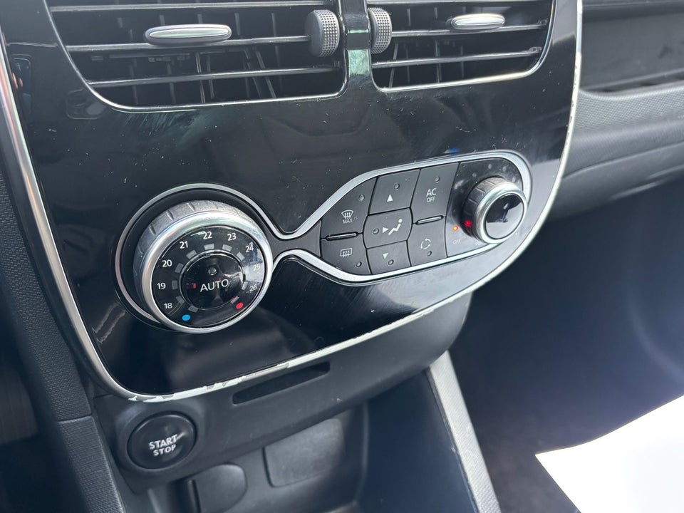 Renault Clio IV 0,9 TCe 90 Formula Edition Sport Tourer 5d