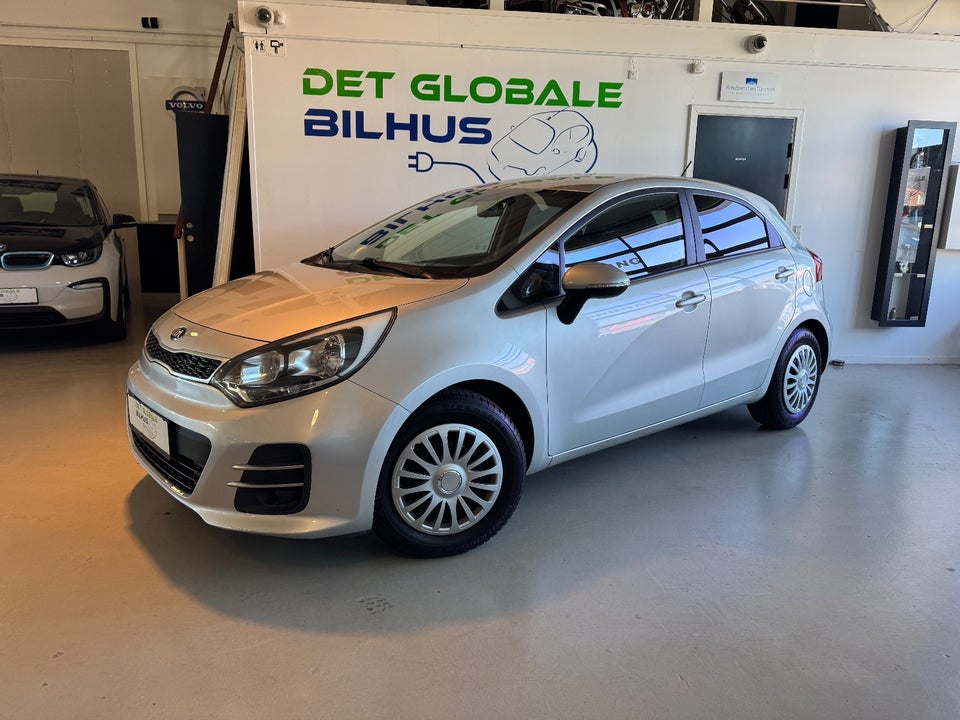 Kia Rio 1,1 CRDi 75 Attraction+ 5d