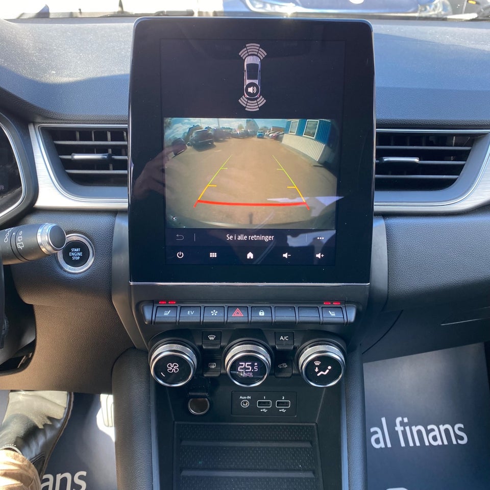 Renault Captur 1,6 E-Tech Intens 5d