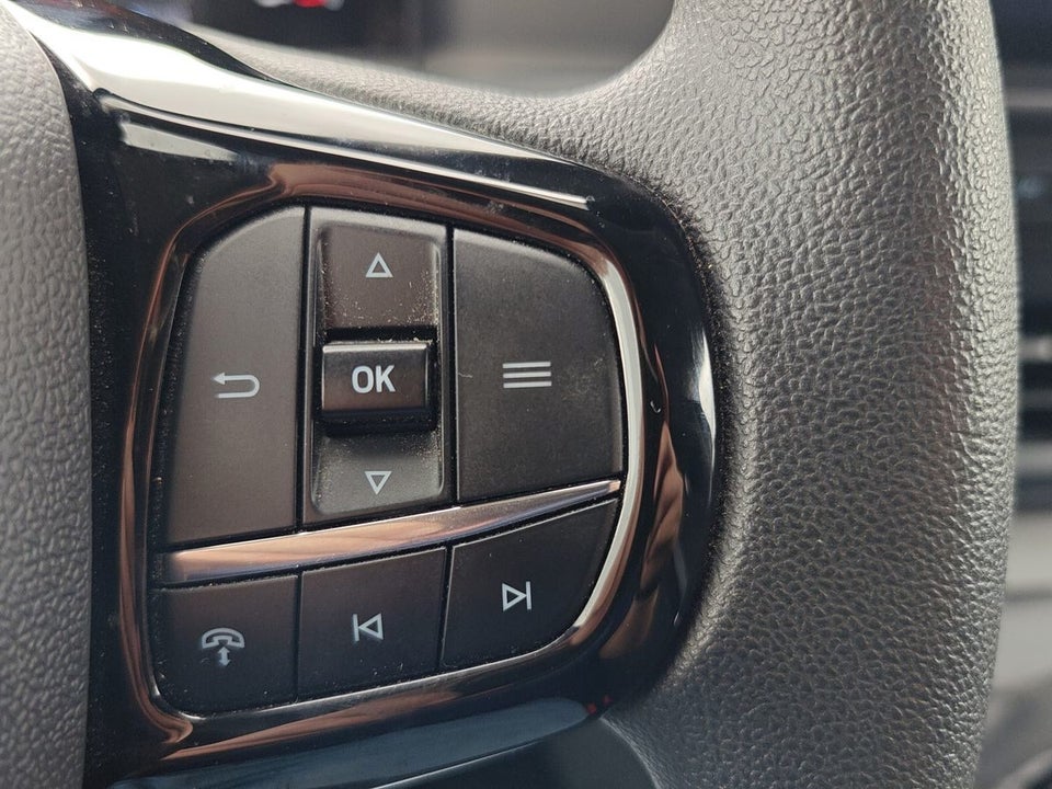 Ford Transit Custom 300L 2,0 EcoBlue Trend