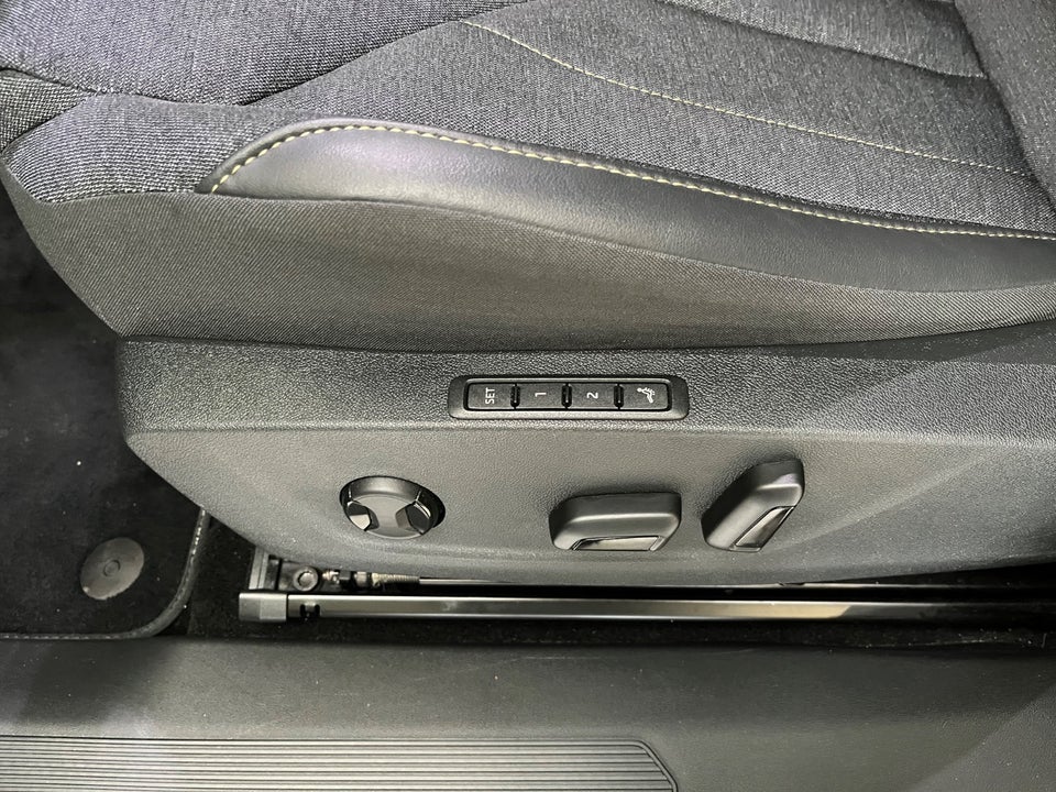 Skoda Elroq 85 iV Advanced 5d