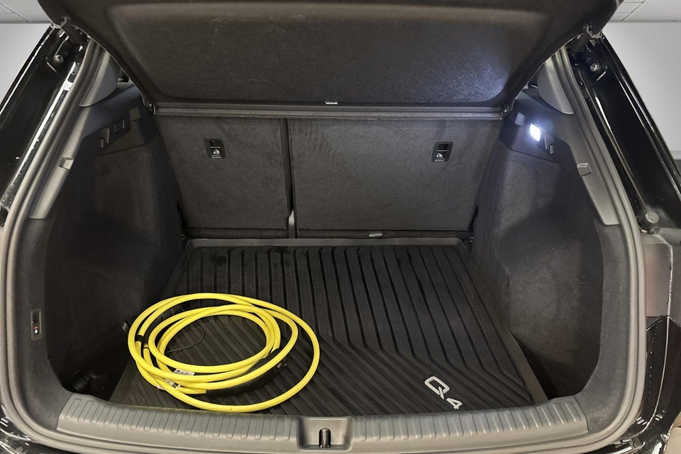 Audi Q4 e-tron 45 Progress 5d