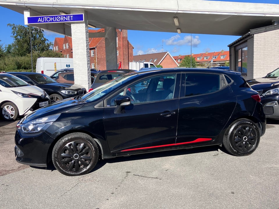 Renault Clio IV 0,9 TCe 90 Expression 5d