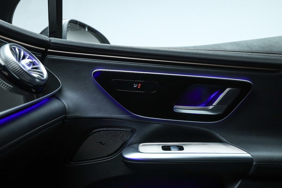 Mercedes EQE350+ Electric Art 4d