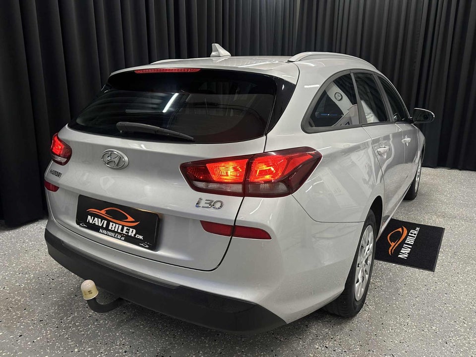 Hyundai i30 1,0 T-GDi Life Komfort stc. 5d