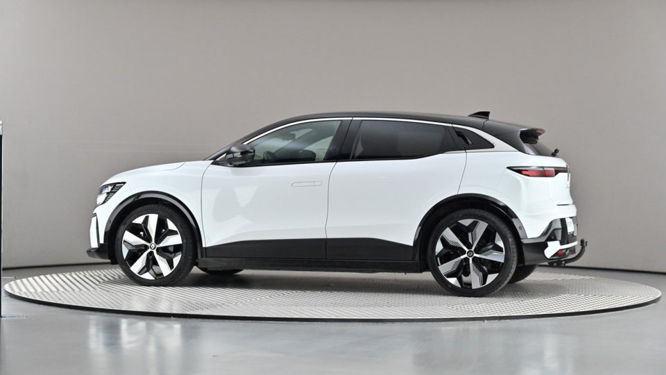 Renault Megane E-Tech 60 Techno 5d