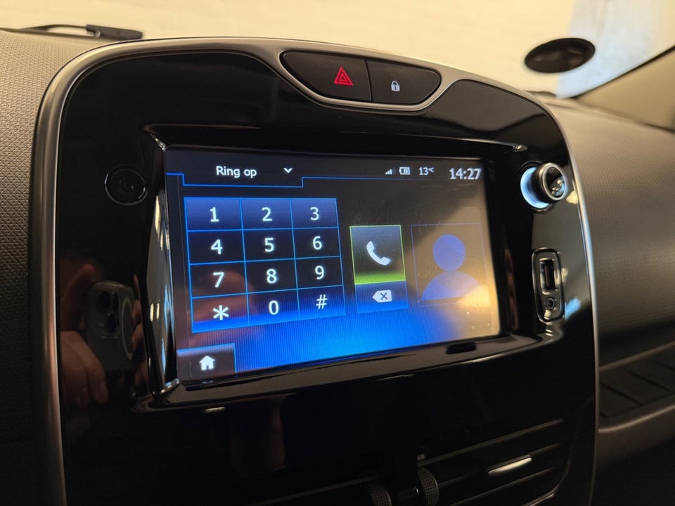 Renault Clio IV 1,5 dCi 75 Expression 5d