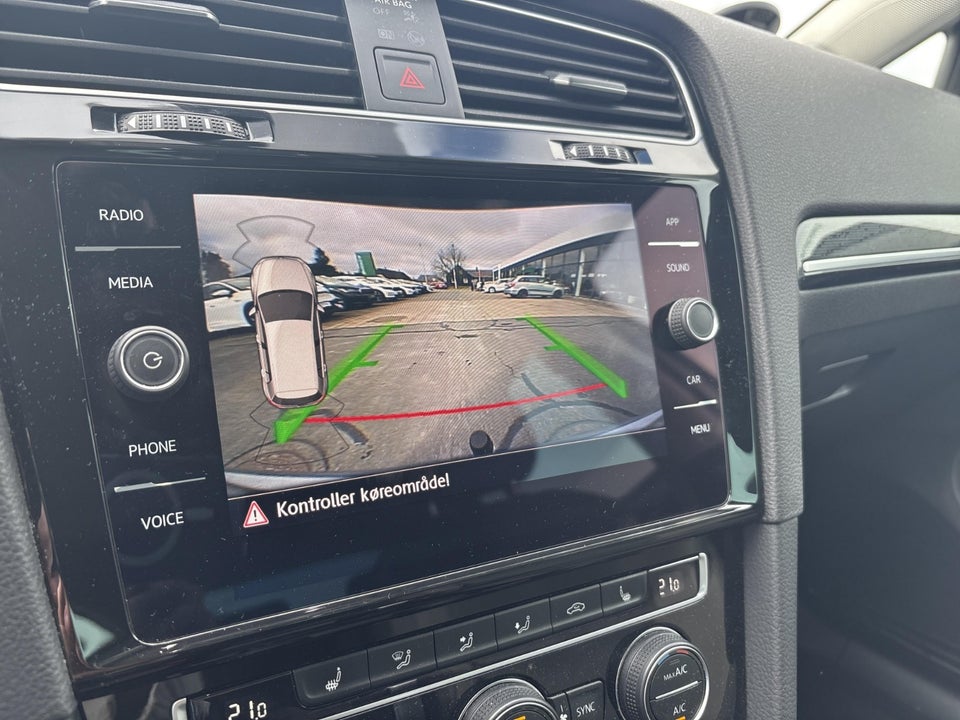 VW Golf VII 1,5 TSi 150 Highline DSG 5d