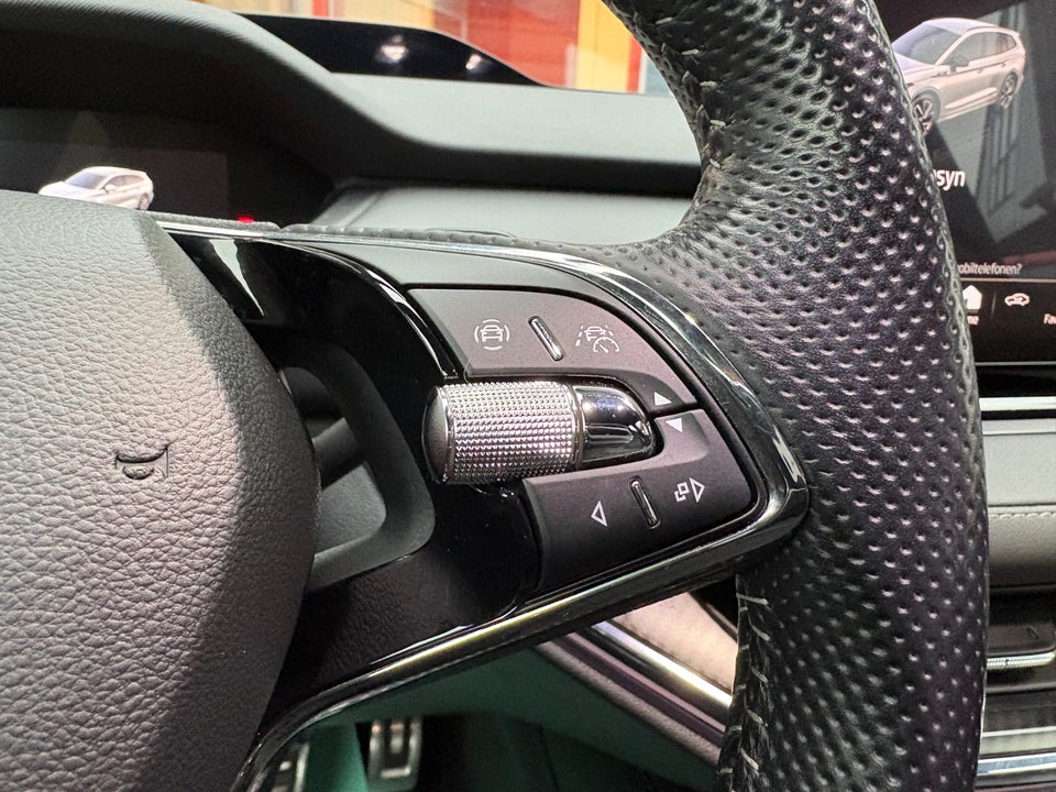 Skoda Enyaq 60 iV Sportline 5d