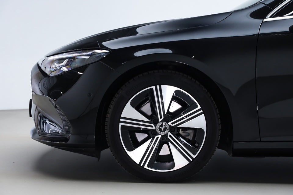 Mercedes CLA250+ EQ Progressive Advance Plus 4d