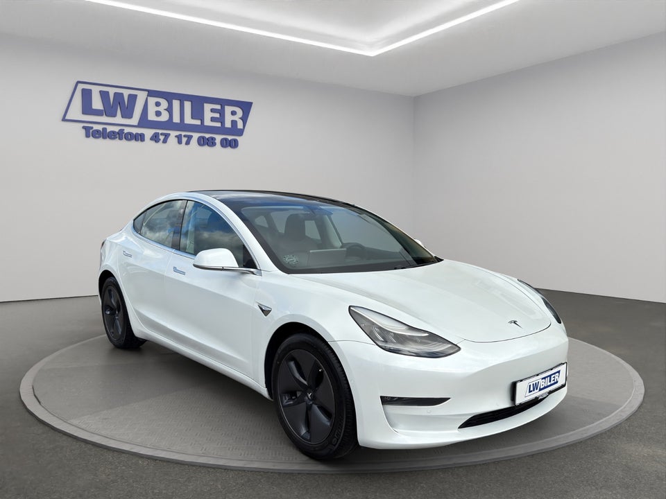 Tesla Model 3 Long Range AWD 4d