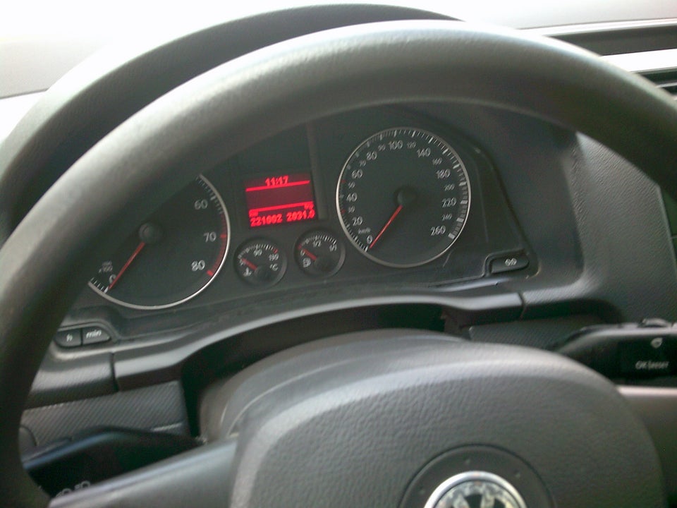 VW Golf V 1,6 FSi Comfortline 5d