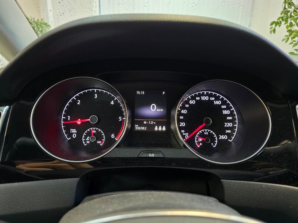 VW Golf Sportsvan 1,6 TDi 110 Comfortline DSG BMT 5d