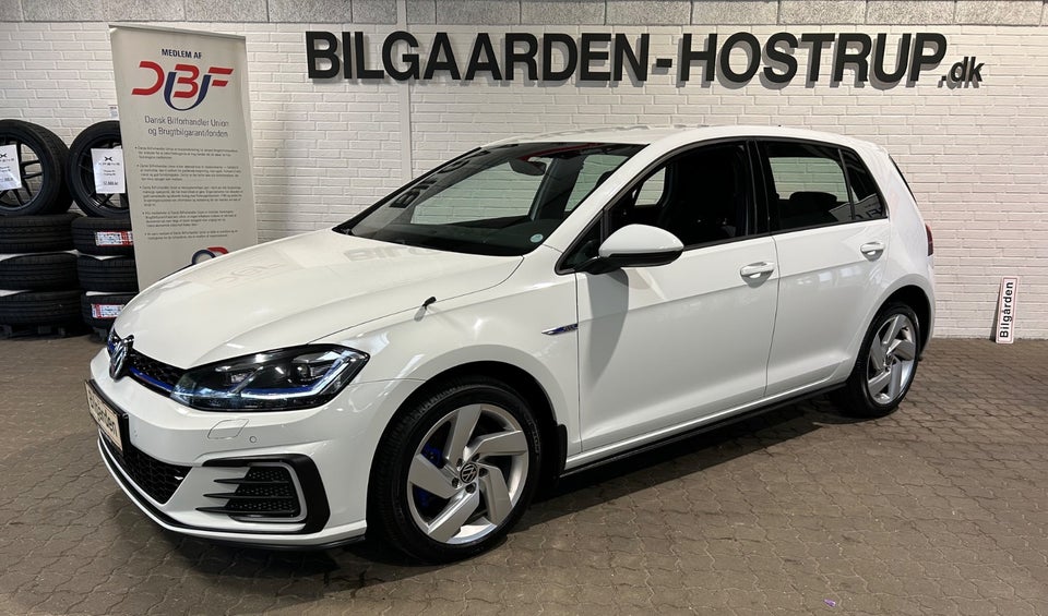 VW Golf VII 1,4 GTE DSG 5d
