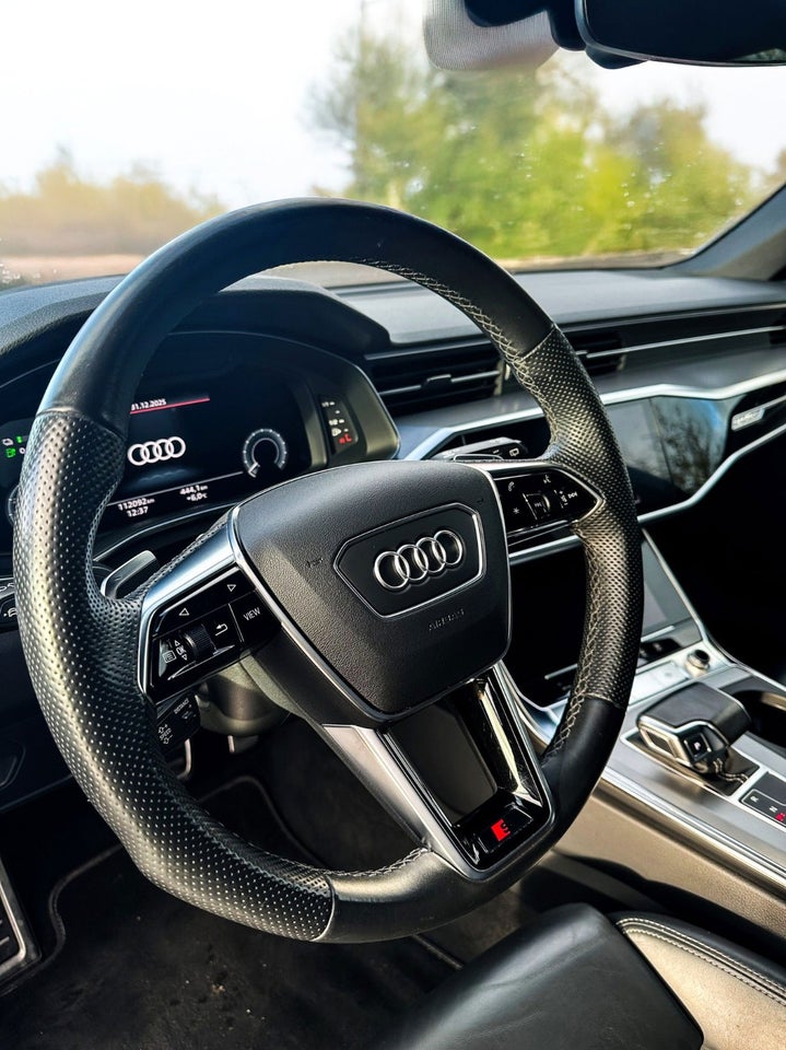 Audi A6 55 TFSi e S-line Avant quattro S-tr. 5d