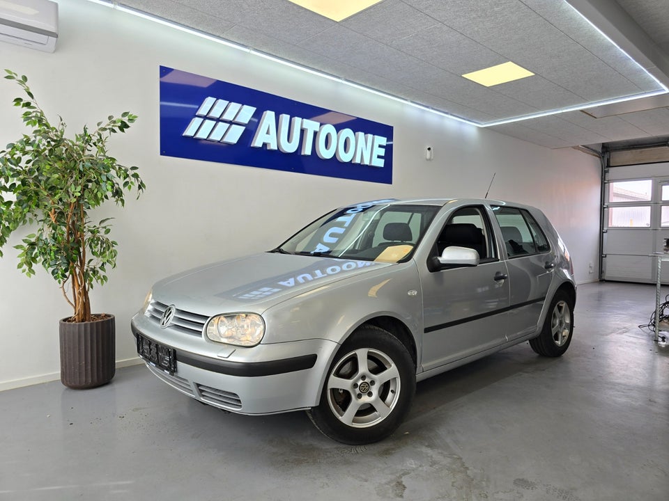VW Golf IV 2,0 Trendline 5d