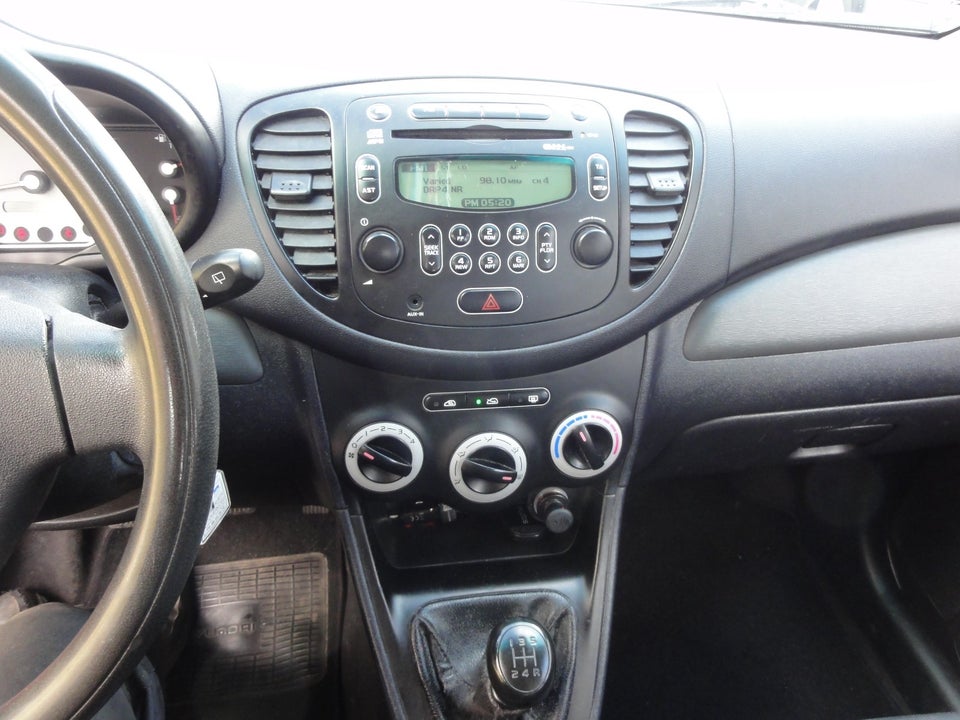 Hyundai i10 1,1 Comfort 5d