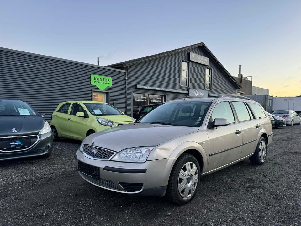 Ford Mondeo 1,8 110 Ambiente stc. 5d