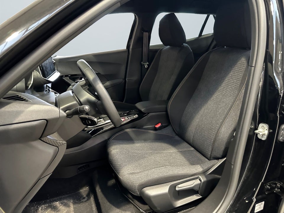 Peugeot e-2008 54 Style 5d