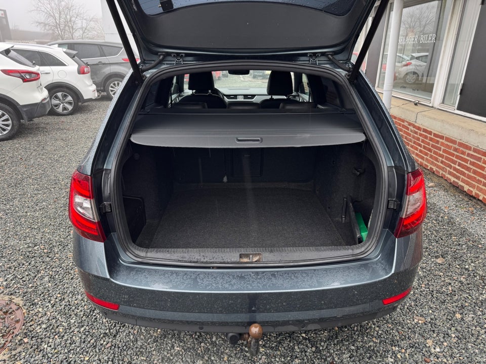 Skoda Octavia 2,0 TDi 150 Laurin & Klement Combi DSG 5d