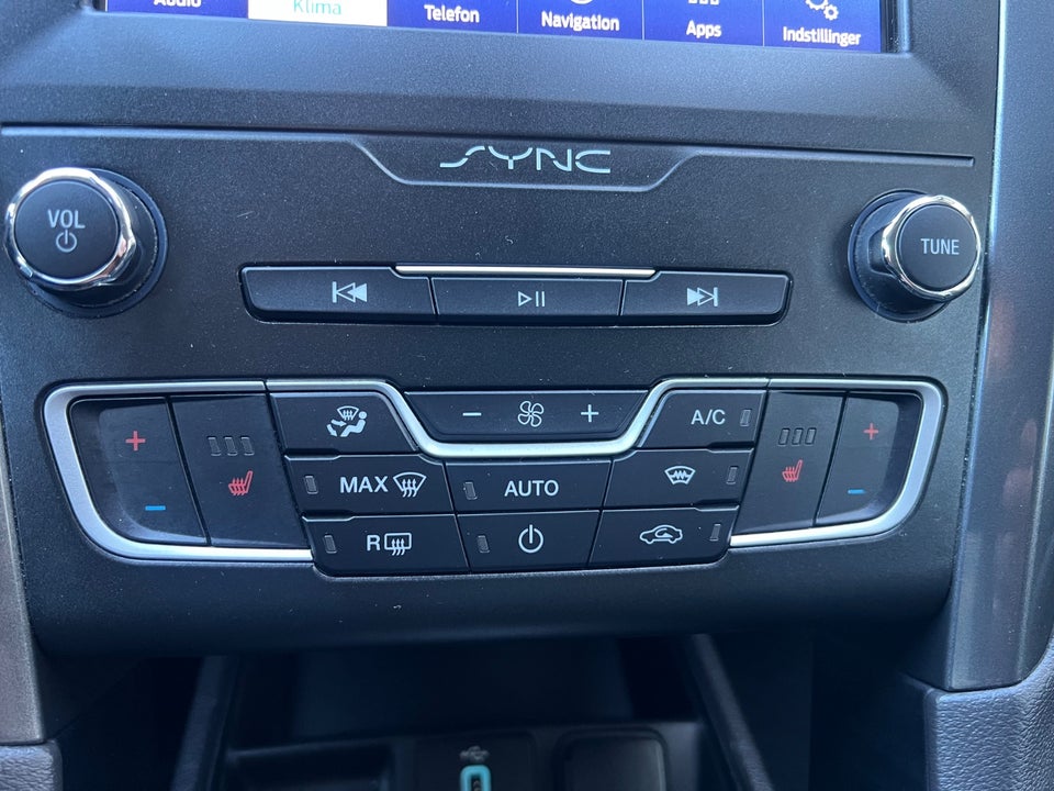 Ford Mondeo 1,5 EcoBoost Titanium stc. aut. 5d