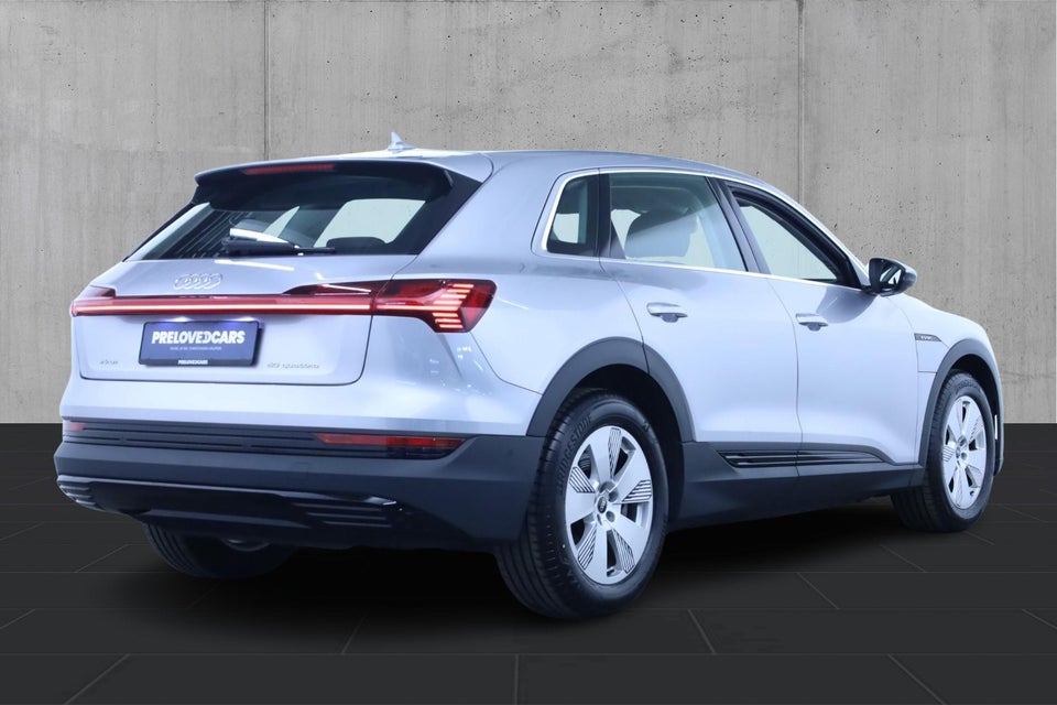 Audi e-tron 50 quattro 5d