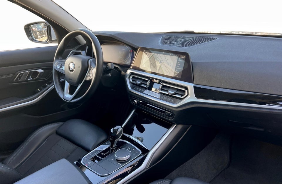 BMW 330e 2,0 Sport Line aut. 4d
