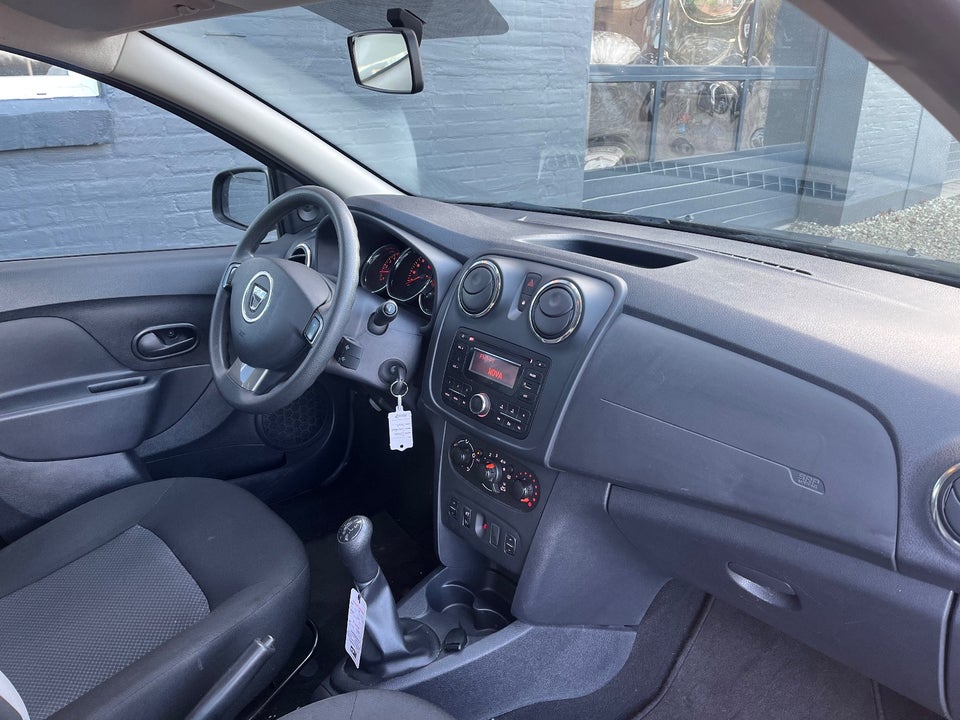 Dacia Sandero 1,2 16V Ambiance 5d