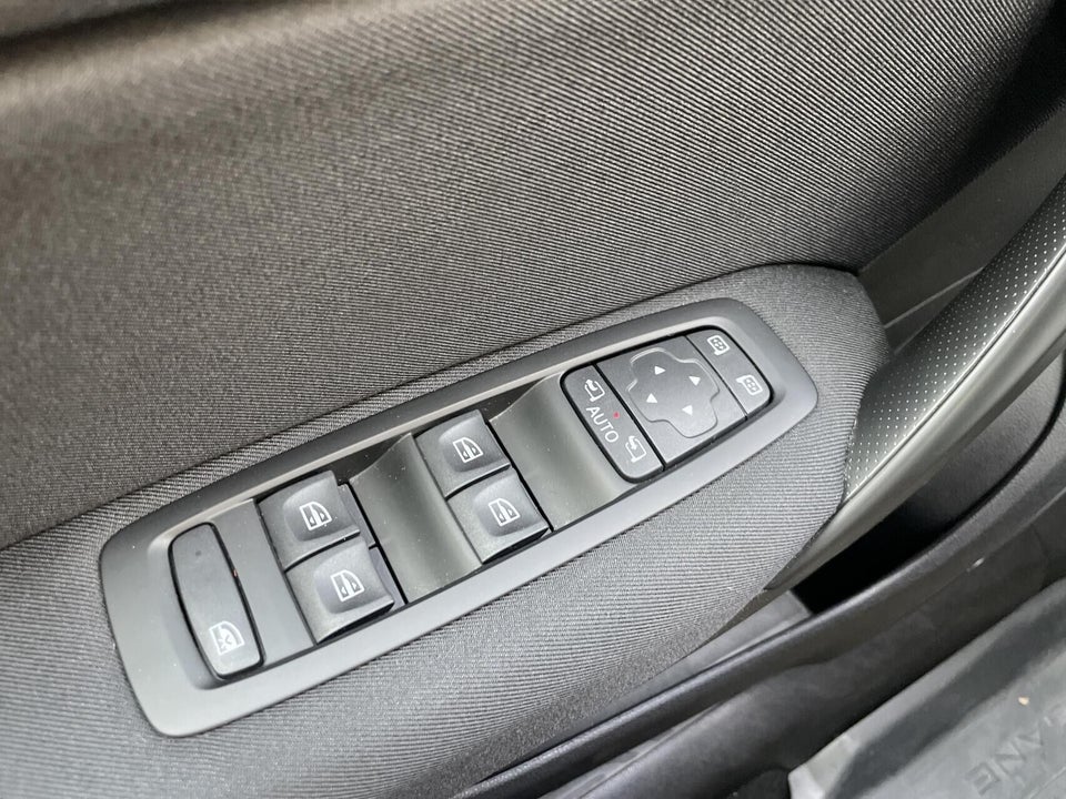 Renault Megane IV 1,3 TCe 140 Zen Sport Tourer EDC 5d