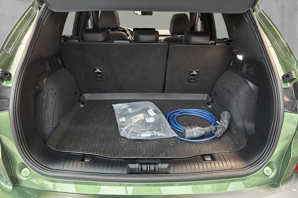 Ford Kuga 2,5 PHEV ST-Line X CVT 5d