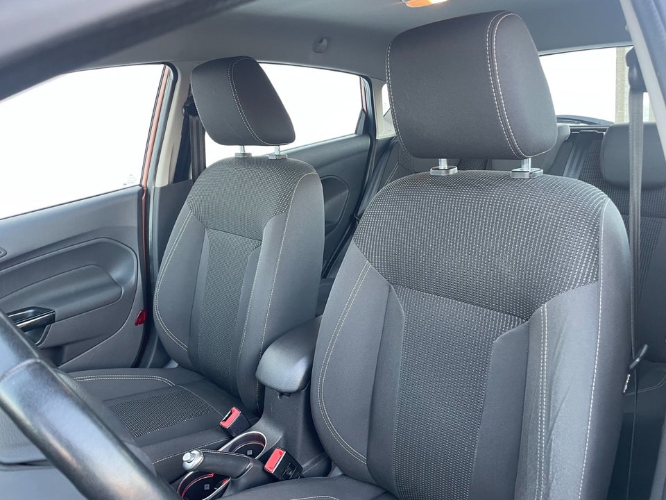 Ford Fiesta 1,0 SCTi 100 Titanium 5d