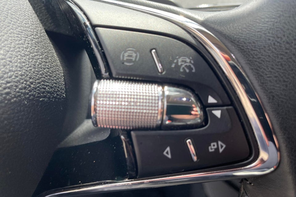 Skoda Enyaq 60 iV Loft 5d